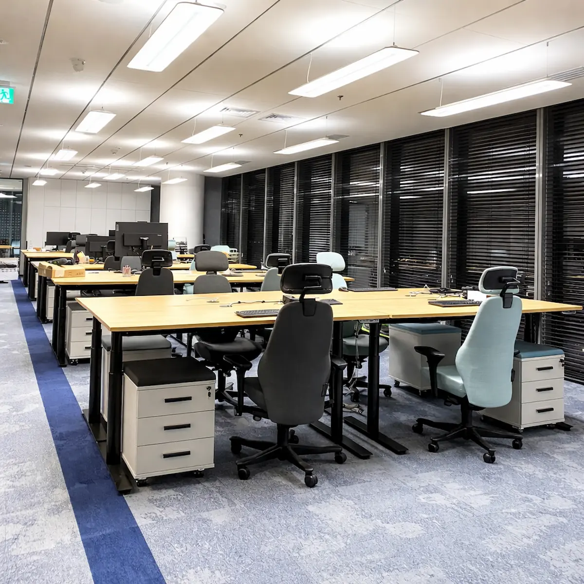 Gotowy open space warszawskiej firmy po zakończeniu realizacji biura