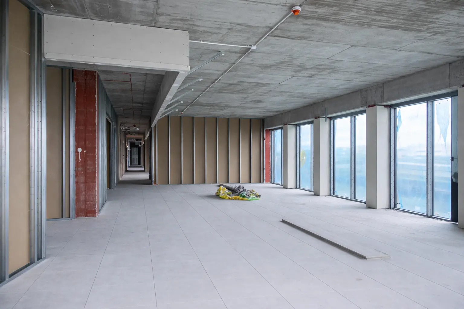 Realizacja i generalne wykonawstwo fit out biura